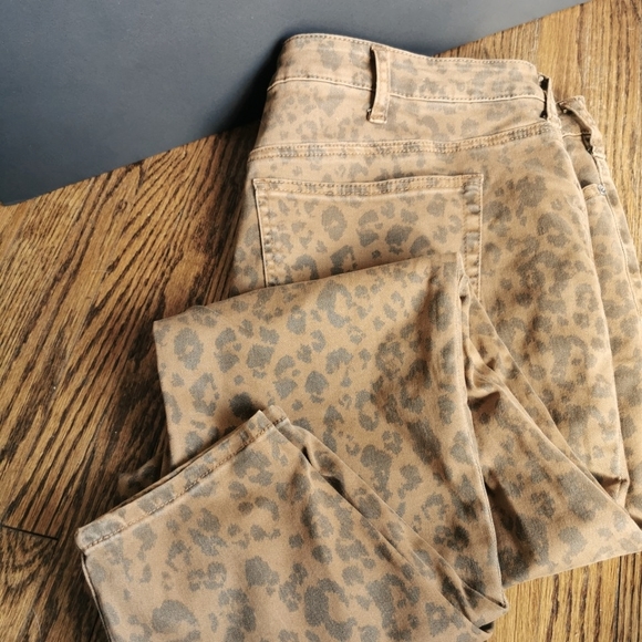 Women's Silver jeans size 20 in Leopard - Picture 1 of 6